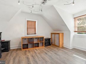 1421 W Fisher Avenue, Philadelphia PA 19141