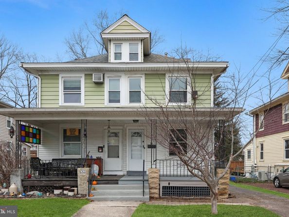 34 E Hendrickson Avenue, Morrisville PA 19067
