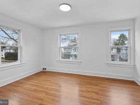 34 E Hendrickson Avenue, Morrisville PA 19067