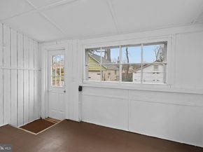 34 E Hendrickson Avenue, Morrisville PA 19067