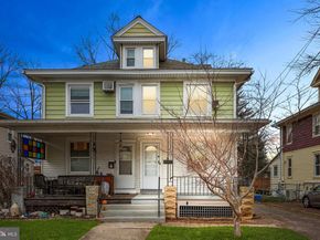 34 E Hendrickson Avenue, Morrisville PA 19067