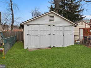 34 E Hendrickson Avenue, Morrisville PA 19067