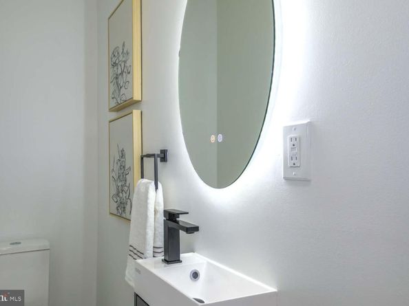 424 Taylor Street NW 1, Washington DC 20011