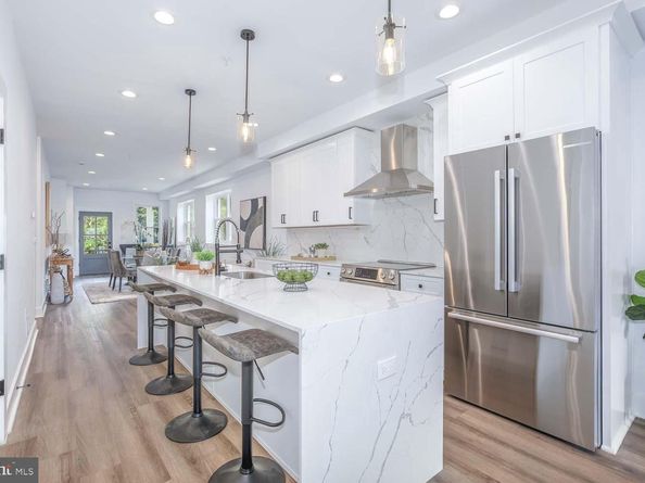 424 Taylor Street NW 1, Washington DC 20011