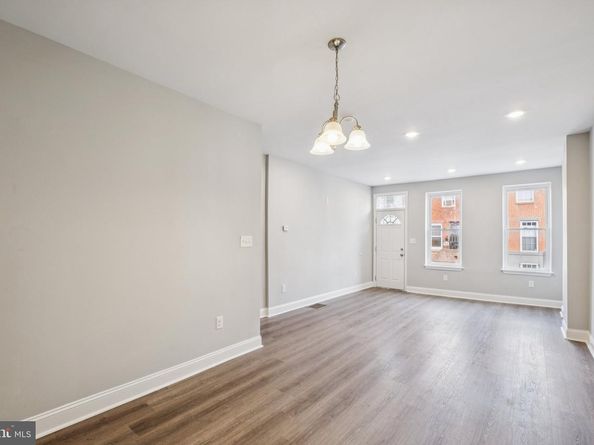 2640 Oakford Street, Philadelphia PA 19146