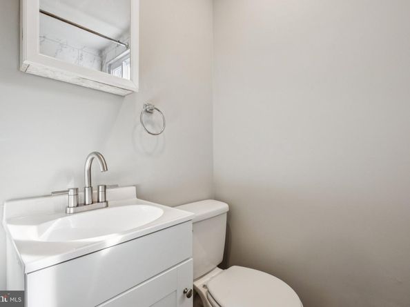 2640 Oakford Street, Philadelphia PA 19146