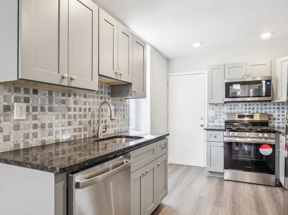 2640 Oakford Street, Philadelphia PA 19146