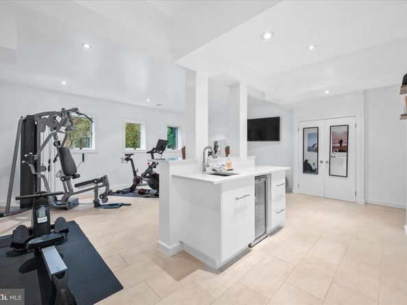 6700 Landon Lane, Bethesda MD 20817