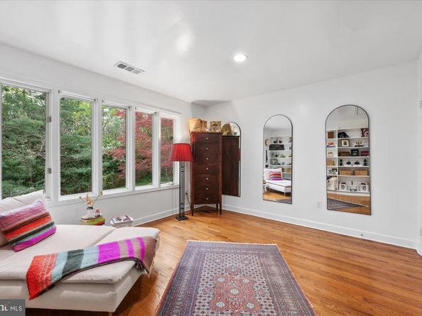 6700 Landon Lane, Bethesda MD 20817