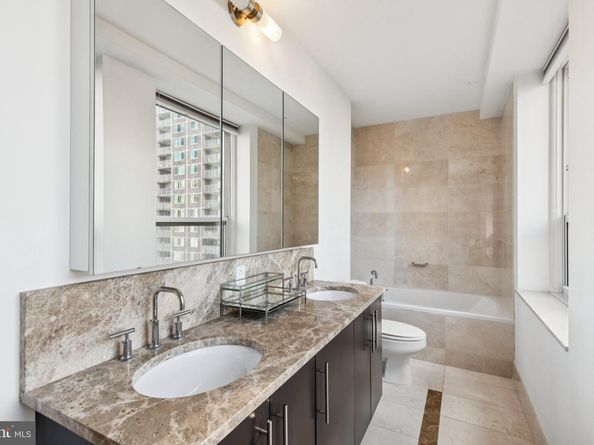 1425 Locust Street 21A, Philadelphia PA 19102