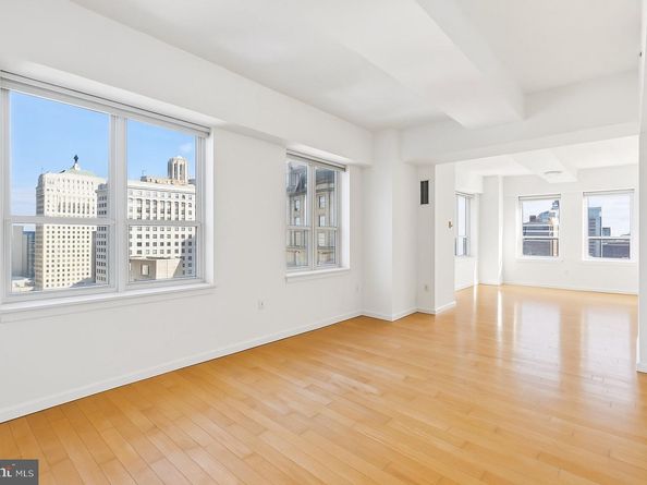 1425 Locust Street 21A, Philadelphia PA 19102