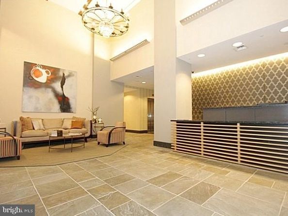 1425 Locust Street 21A, Philadelphia PA 19102