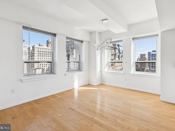 1425 Locust Street 21A, Philadelphia PA 19102