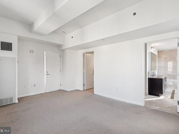 1425 Locust Street 21A, Philadelphia PA 19102