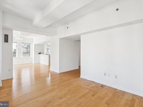 1425 Locust Street 21A, Philadelphia PA 19102