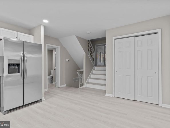 621 Artwood Drive, Philadelphia PA 19115