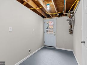 621 Artwood Drive, Philadelphia PA 19115