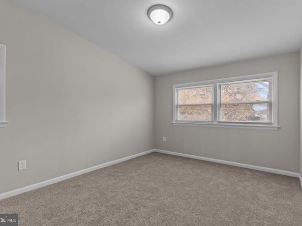 621 Artwood Drive, Philadelphia PA 19115