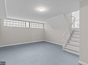 621 Artwood Drive, Philadelphia PA 19115