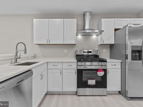 621 Artwood Drive, Philadelphia PA 19115