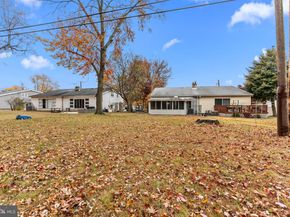 621 Artwood Drive, Philadelphia PA 19115