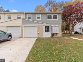 621 Artwood Drive, Philadelphia PA 19115