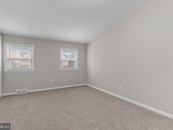 621 Artwood Drive, Philadelphia PA 19115