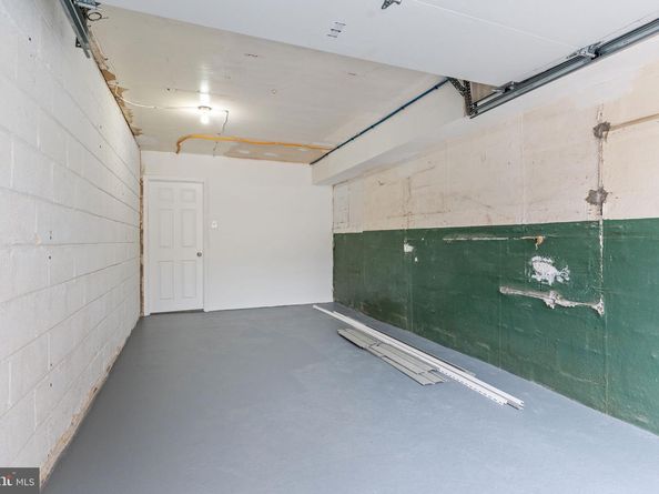 621 Artwood Drive, Philadelphia PA 19115