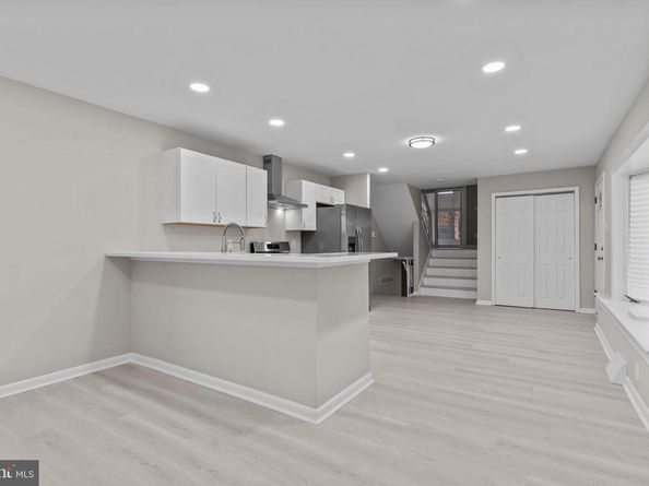 621 Artwood Drive, Philadelphia PA 19115