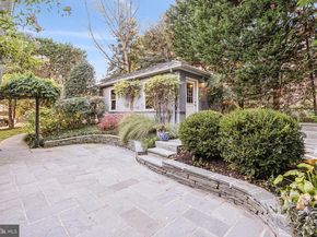 3200 44TH Street NW, Washington DC 20016