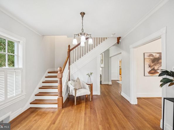 3200 44TH Street NW, Washington DC 20016