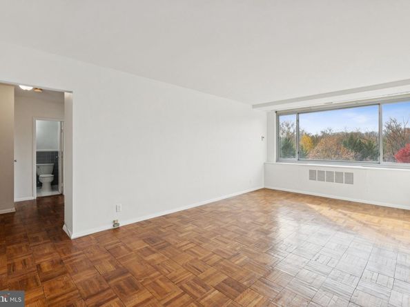 4200 Cathedral Avenue NW 815, Washington DC 20016