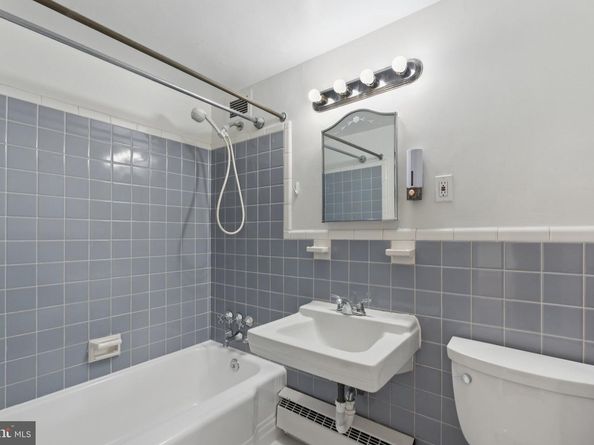 4200 Cathedral Avenue NW 815, Washington DC 20016