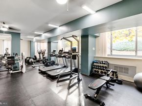 4200 Cathedral Avenue NW 815, Washington DC 20016