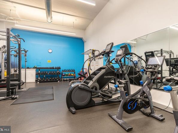 2200 Arch Street 503, Philadelphia PA 19103