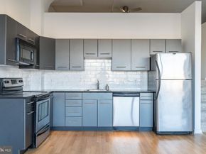 2200 Arch Street 503, Philadelphia PA 19103