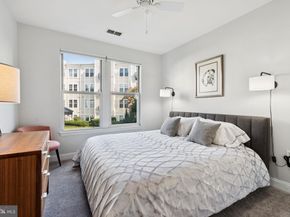 1391 Pennsylvania Avenue SE 352, Washington DC 20003