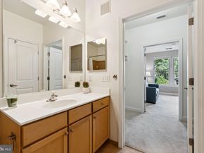 1391 Pennsylvania Avenue SE 352, Washington DC 20003