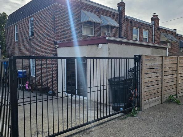 4254 O Street, Philadelphia PA 19124