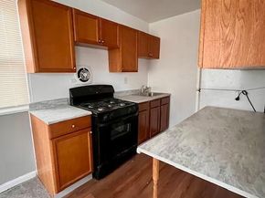 4757 South Capitol Terr S, Washington DC 20032