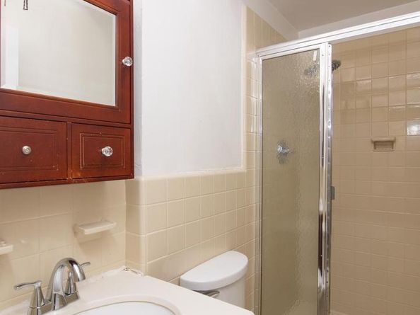 3860 Conshohocken Avenue, Philadelphia PA 19131