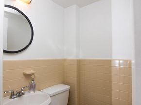 3860 Conshohocken Avenue, Philadelphia PA 19131