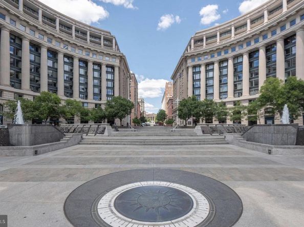 701 Pennsylvania Avenue NW PH4, Washington DC 20004