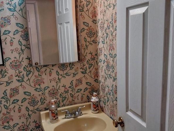 5610 Clay Place NE, Washington DC 20019