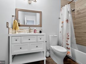 45481 Bluemont Junction Square, Sterling VA 20164