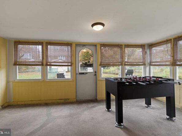 11902 Barlow Street, Philadelphia PA 19116