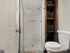 11902 Barlow Street, Philadelphia PA 19116