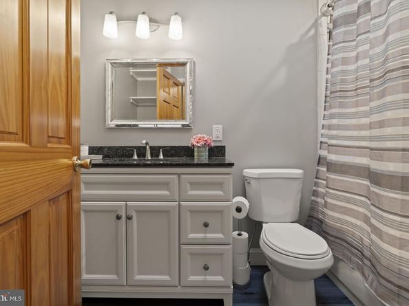 11902 Barlow Street, Philadelphia PA 19116