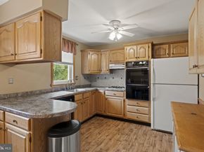 11902 Barlow Street, Philadelphia PA 19116