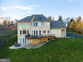 5829 Ridgeview Drive, Doylestown PA 18902